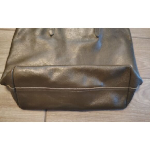 Cayana Dark Olive Green Classic Leather Zipper Tote Bag, Large, Pebbled READ - Picture 8 of 10